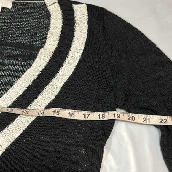 by the way. Black TENNIS SWEATER Ribbed DEEP V-neck Collegiate white stripes XS - Picture 9 of 13